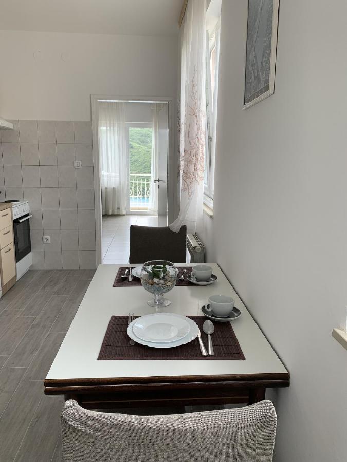 Apartment Rabac 7410E Buitenkant foto